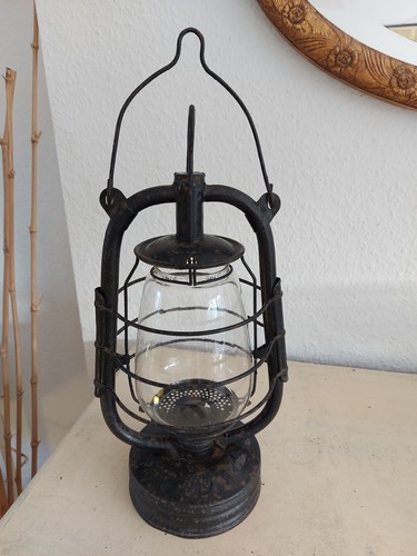 Alte petroleumlampe - alte,
