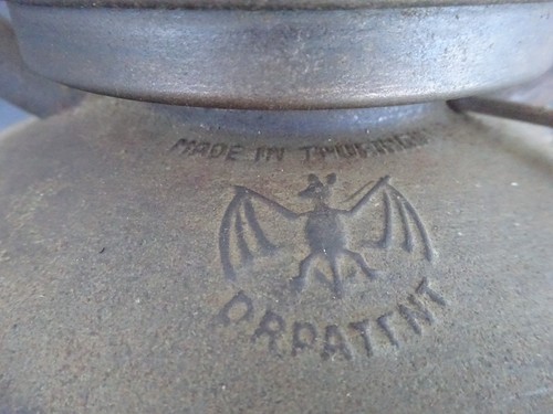 Alte petroleum lampe bat - lampe,