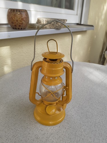Alte petroleumlampe - alte,