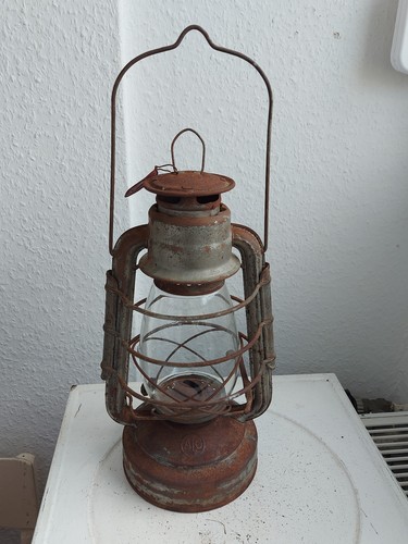 Alte petroleumlampe - alte,