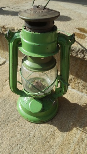 Alte petroleumlampe lampe - p, 75