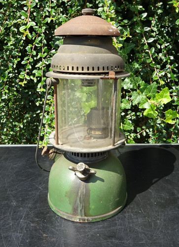 Alte petroleum lampe - alte,