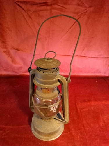 Alte petroleumlampe laterne - petroleumlampe,